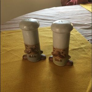Clay chef salt and pepper shakers